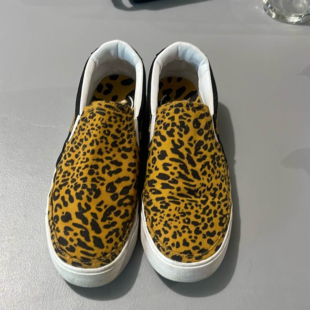 Women’s Nike Court Legacy